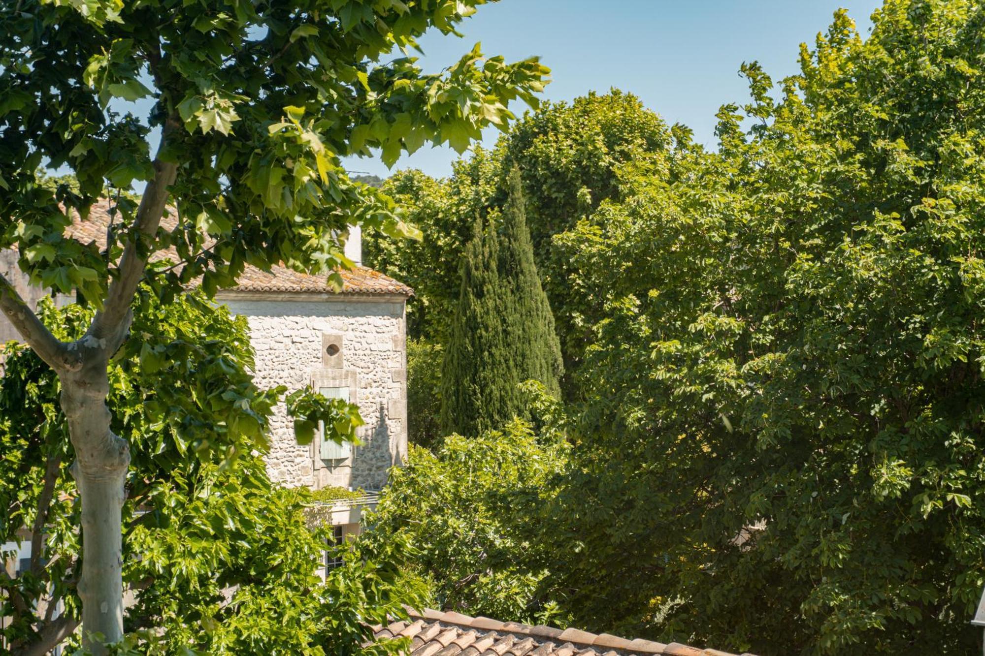 Hotel Les Magnanarelles Maussane les Alpilles Exterior foto
